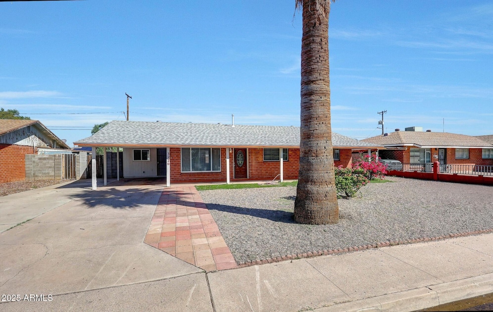 3226 W Maryland Ave, Phoenix, AZ 85017 - photo 1