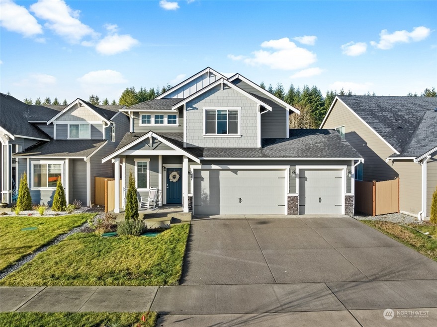 9984 Jackson St, Yelm, WA 98597 - photo 1