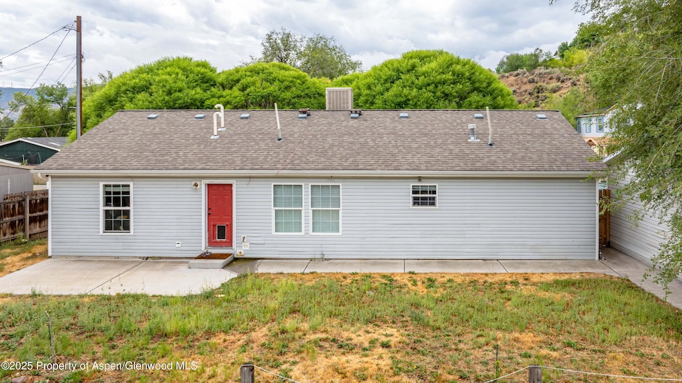 Under Contract $479,995