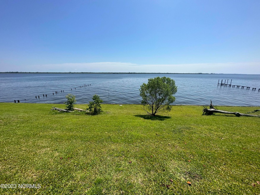 2108 Neuse Cliffs Dr.