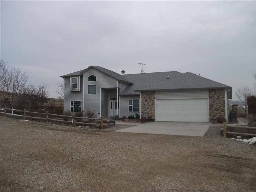 5331 Old Sullivan Ln, Homedale, ID 83628 - photo 1