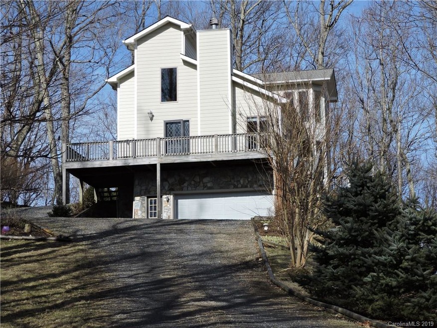 1374 Mountain View Rd, Burnsville, NC 28714 - photo 1