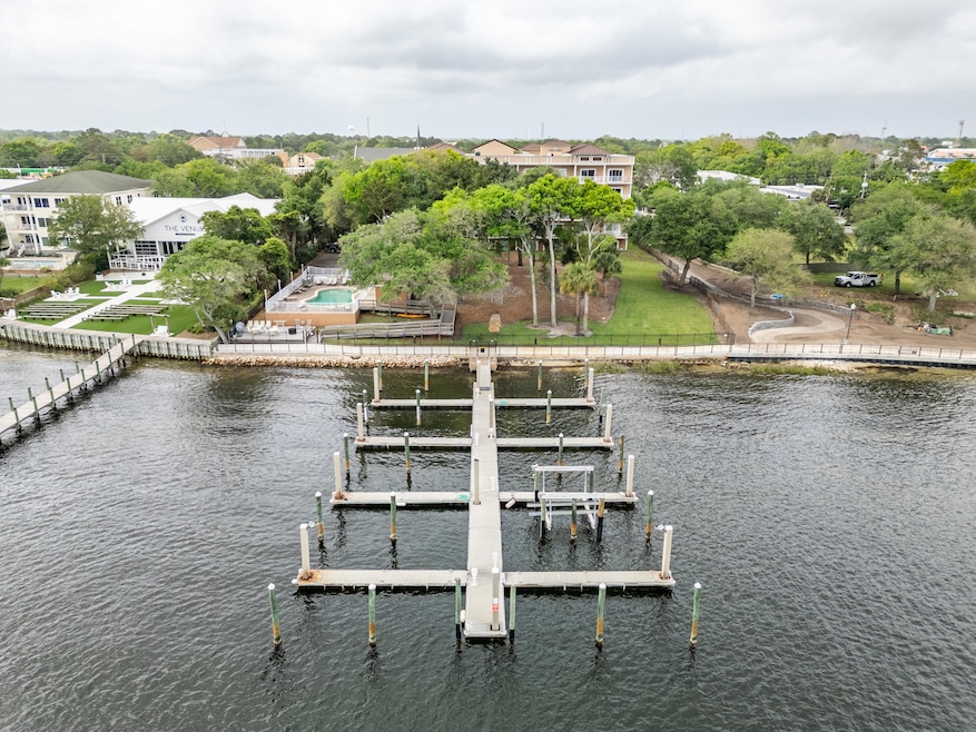 113 Brooks St SE unit 106, Fort Walton Beach, FL 32548 - photo 1