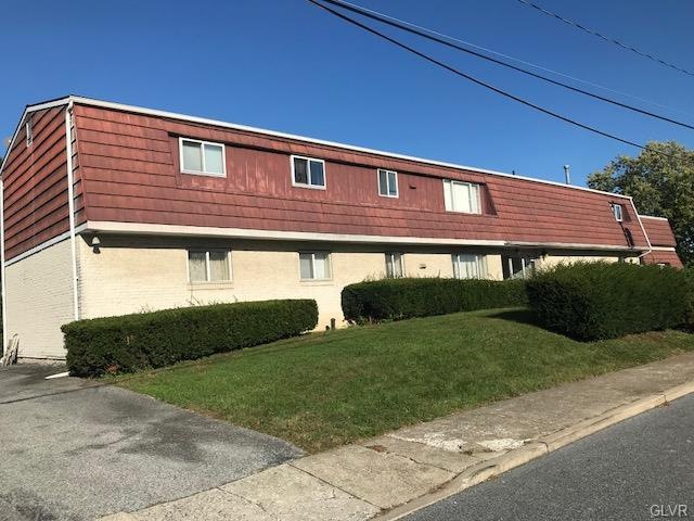 211 Ohio Ave, Whitehall, PA 18052 - photo 1