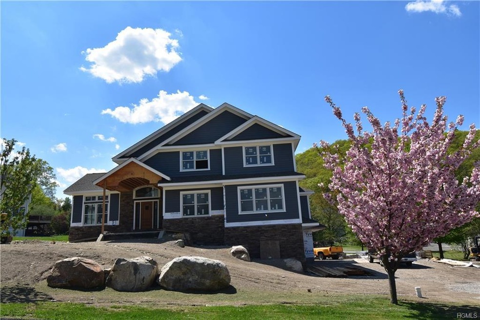 1 Beaver Pond Ct, Stony Point, NY 10980 - photo 1