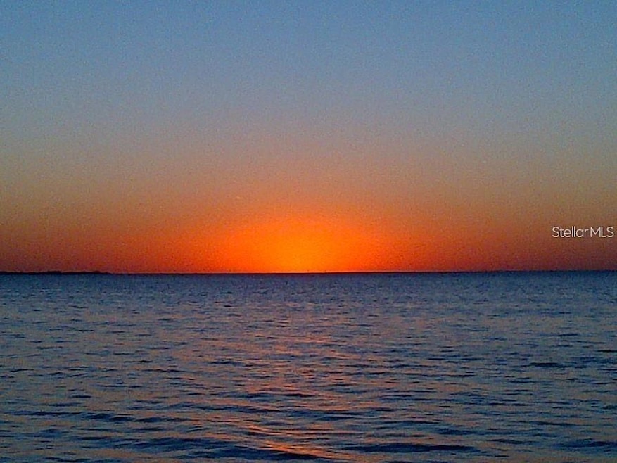 21 Westshore Dr, New Port Richey, FL 34652 - photo 1