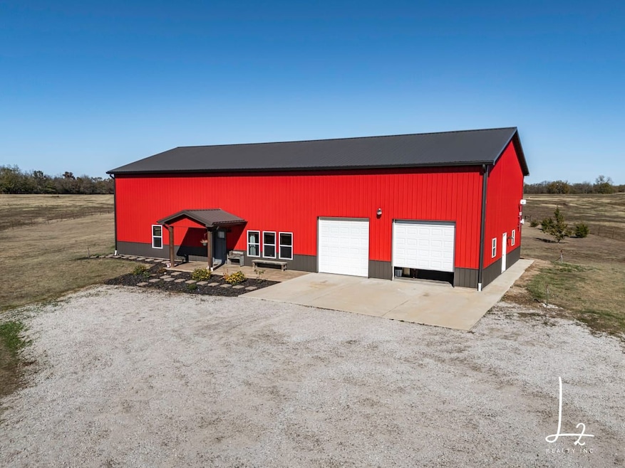 1116 85th Rd, Thayer, KS 66776 - photo 1