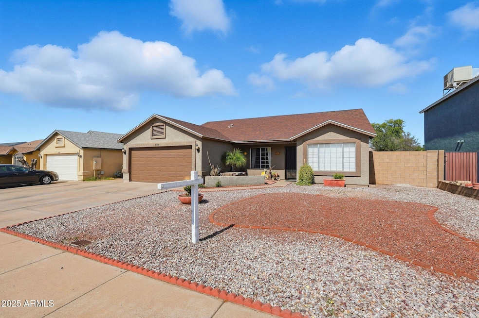 8730 W Ocotillo Rd, Glendale, AZ 85305 - photo 1