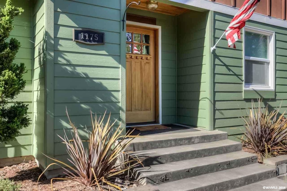 1175 10th Ave SW, Albany, OR 97321 - photo 1