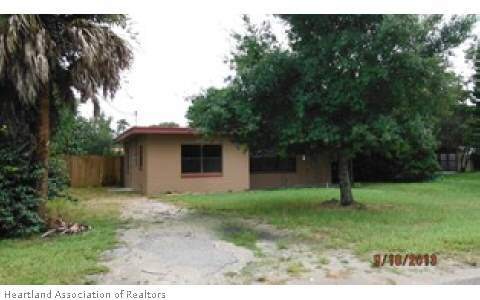 248 E Royal Palm St, Lake Placid, FL 33852 - photo 1