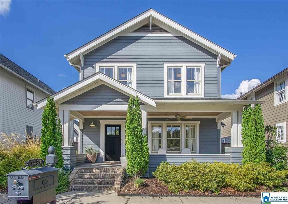Former model home with lots of upgrades and locate
