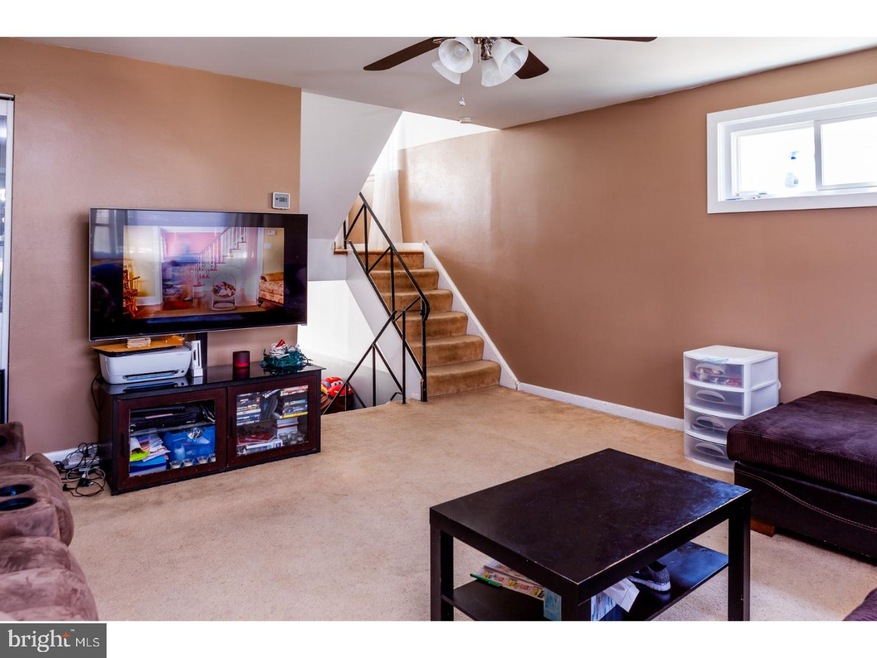 858 Andover Rd, Lansdale, PA 19446 - photo 1