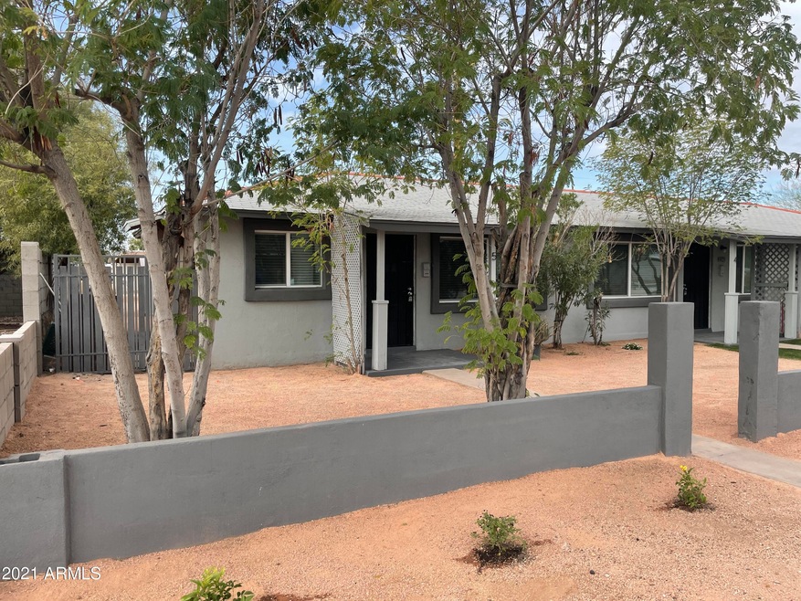 2242 N 29th Place unit 1, Phoenix, AZ 85008 - photo 1