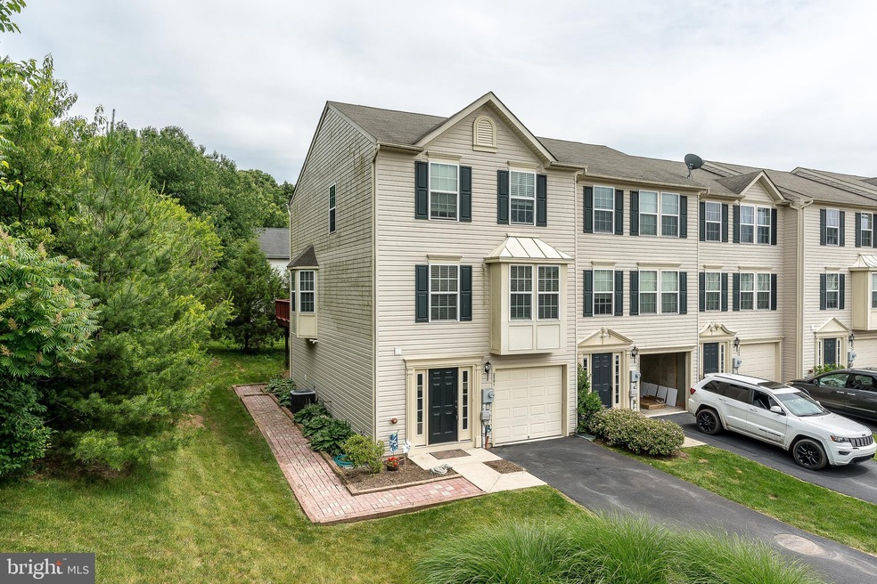 2501 Orchard View Rd unit 25H, Reading, PA 19606 - photo 1