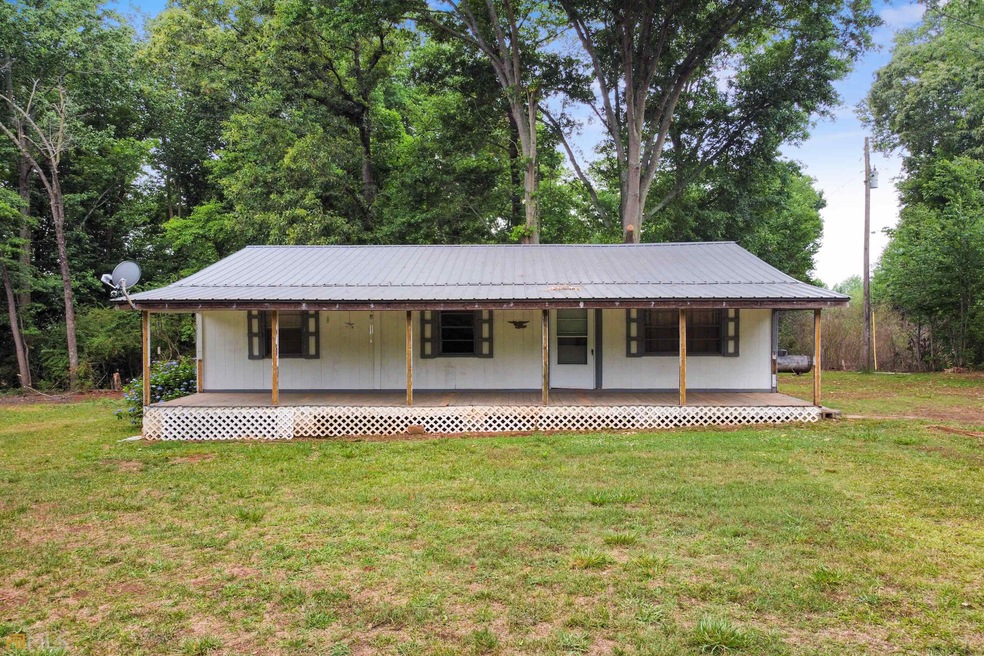 2579 Carson Segars Rd, Gillsville, GA 30543 - photo 1