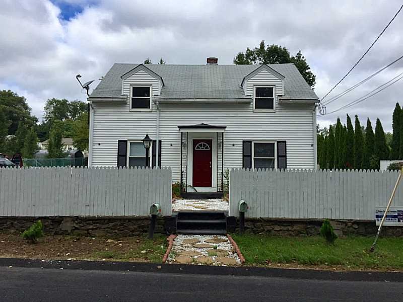 5 Schofield St, West Warwick, RI 02893 - photo 1