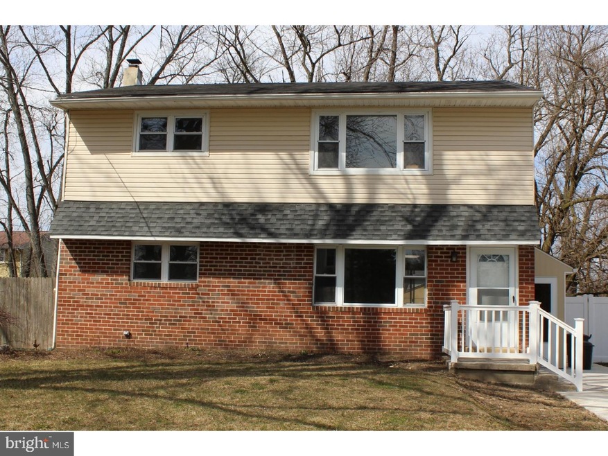 208 Woodlawn Ave, Sewell, NJ 08080 - photo 1