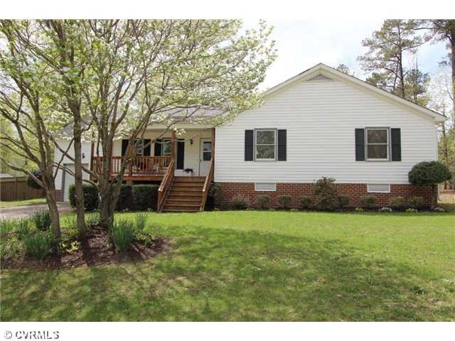 Exterior Front - Welcome - This Home is Ready to M