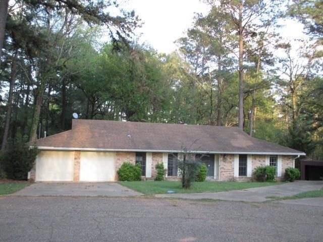 329 Iris Park Dr, Pineville, LA 71360 - photo 1