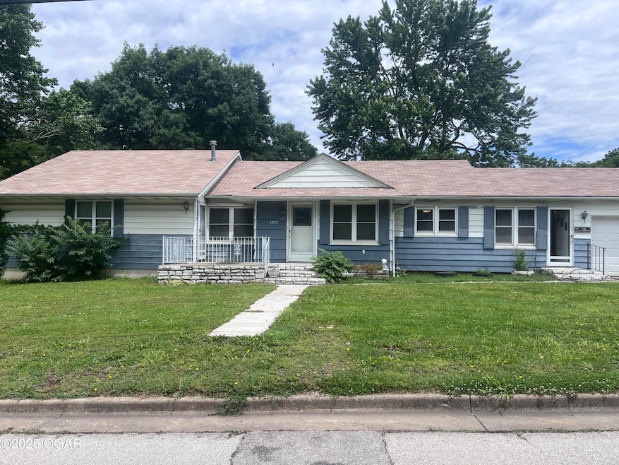 1005 E 13th St, Carthage, MO 64836 - photo 1