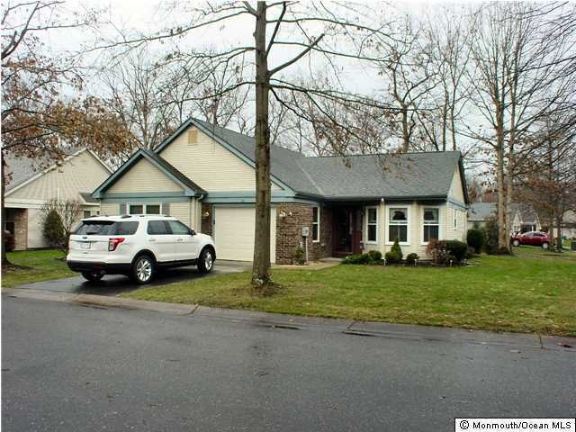 314 Gardenia Dr, Whiting, NJ 08759 - photo 1