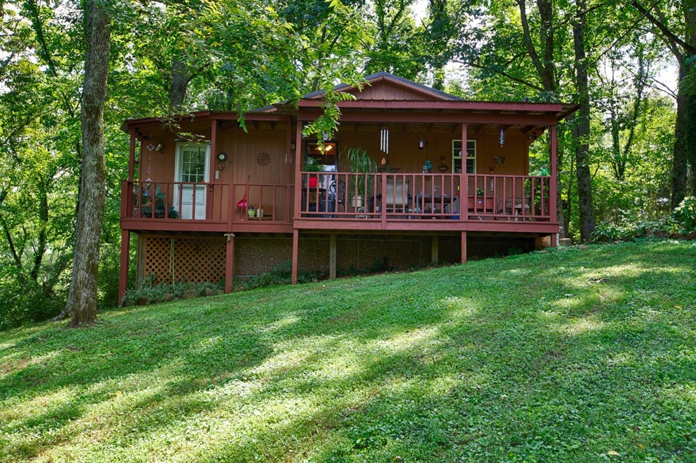 235 Elder Dr, Prospect, TN 38477 - photo 1