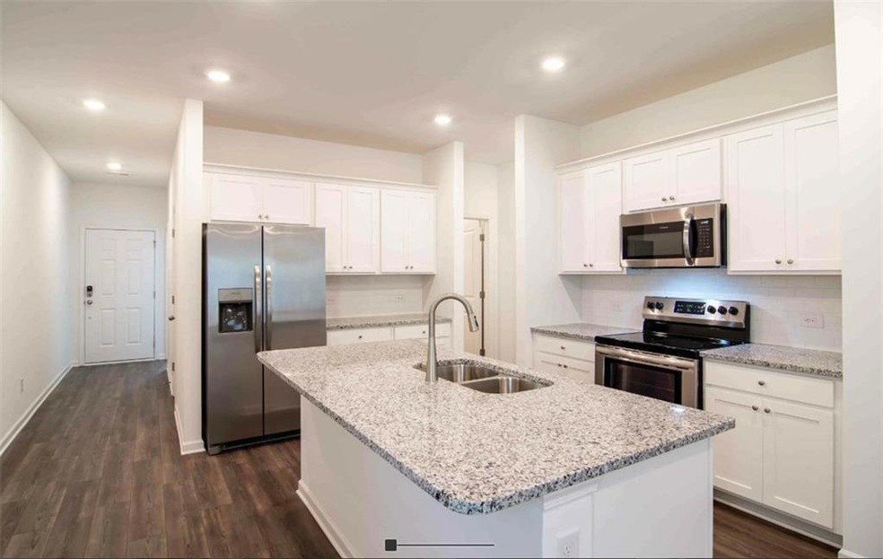 12006 Crosswicks Rd unit 22, Union City, GA 30291 - photo 1