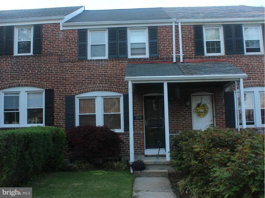 208 Willow Ave, Towson, MD 21286 - photo 1