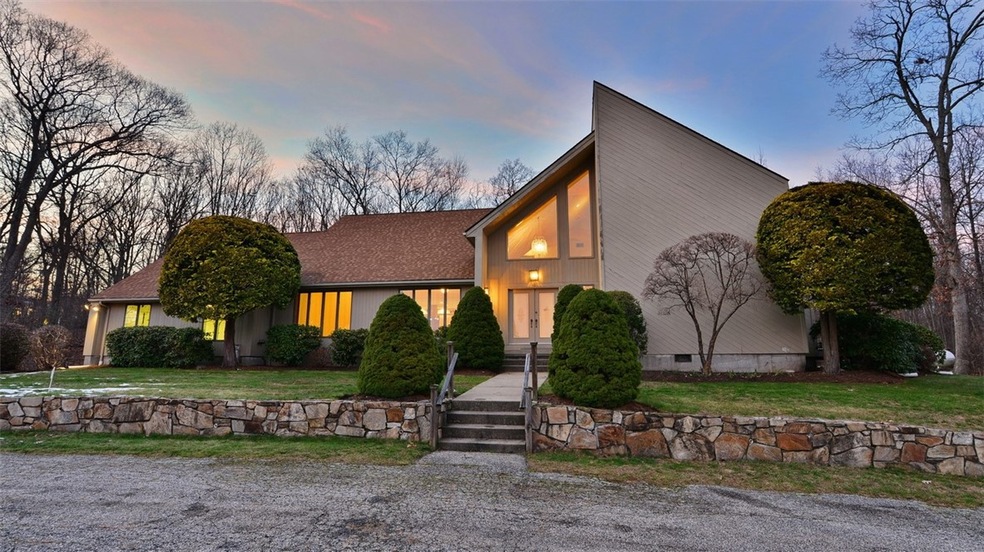 10 Noto Dr, North Providence, RI 02904 - photo 1