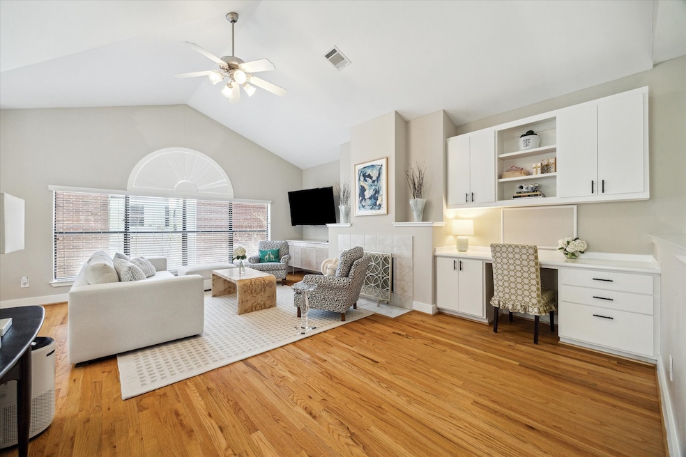 Enjoy low maintenance living in this beautifully u