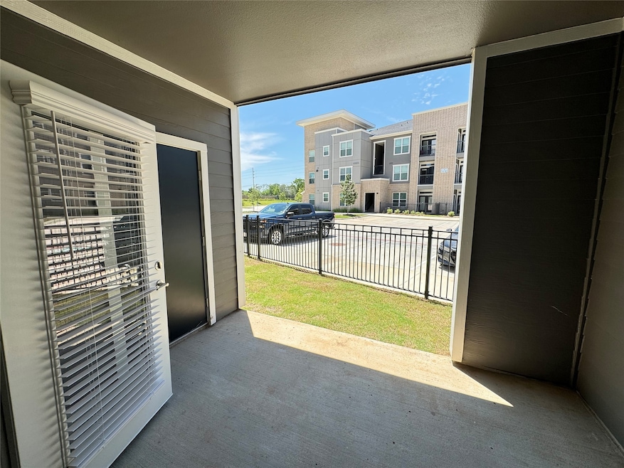 private yard