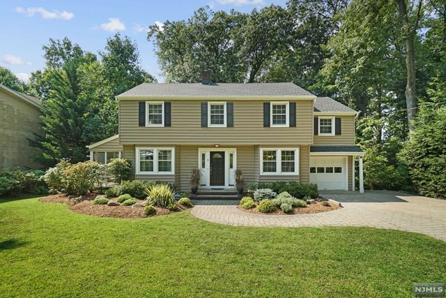 9 Edward Place, Woodcliff Lake, NJ 07677 - photo 1