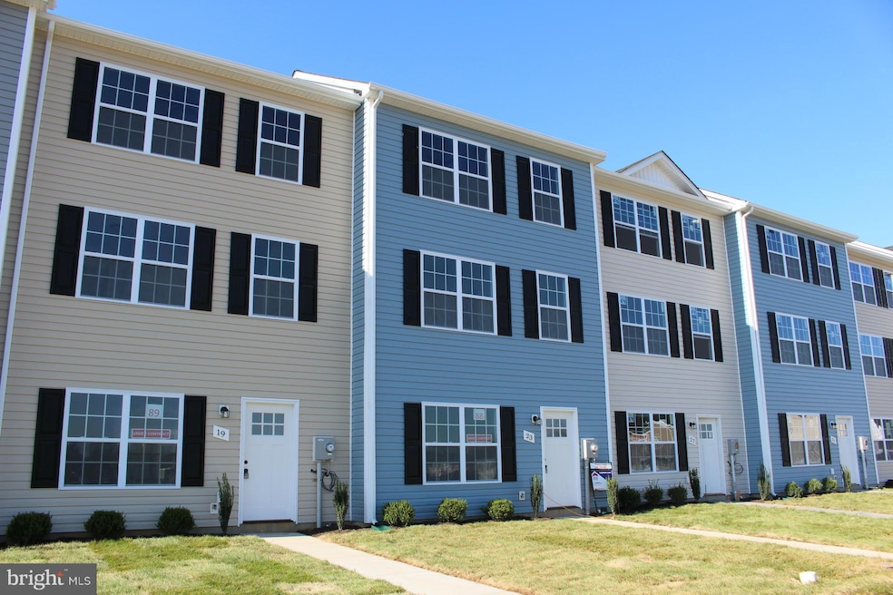 14 Knowledge Ct, Inwood, WV 25428 - photo 1