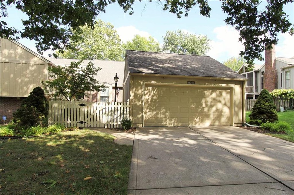 Plenty of curb appeal here with lawn maintenance a