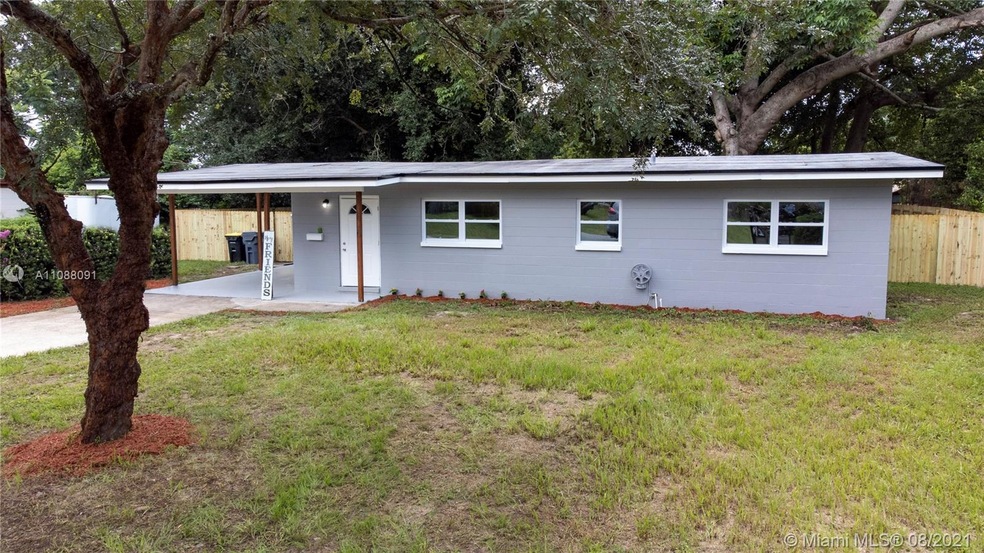 350 17th St NE, Winter Haven, FL 33881 - photo 1