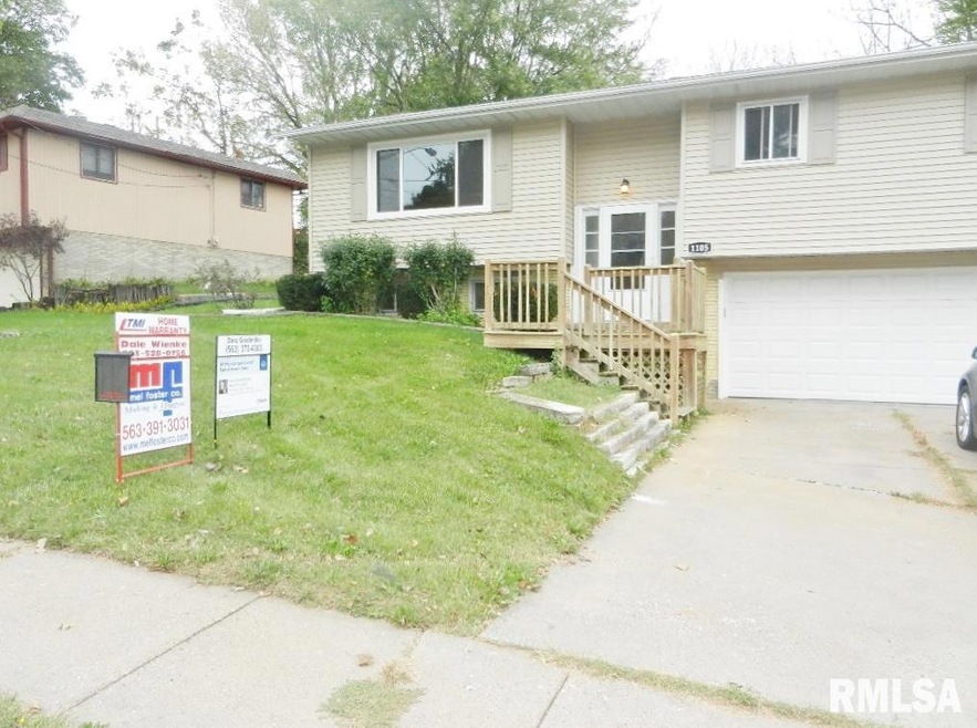 1105 N Clark St, Davenport, IA 52804 - photo 1