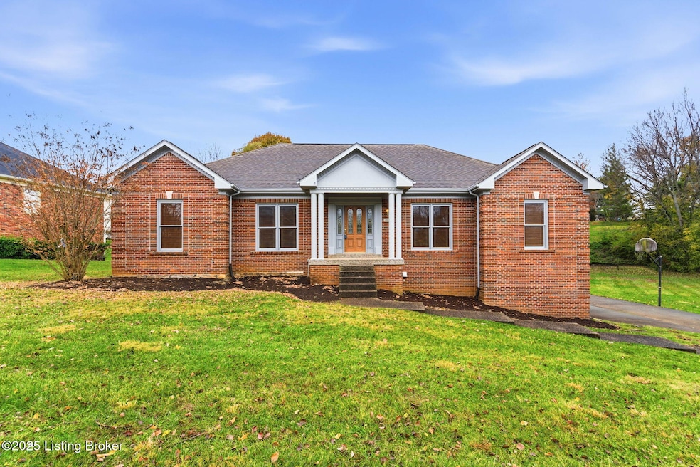 10305 Stone School Rd, Prospect, KY 40059 - photo 1