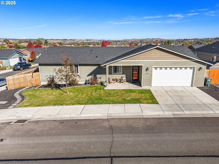 479 SE Leisek Way, Madras, OR 97741 - photo 1