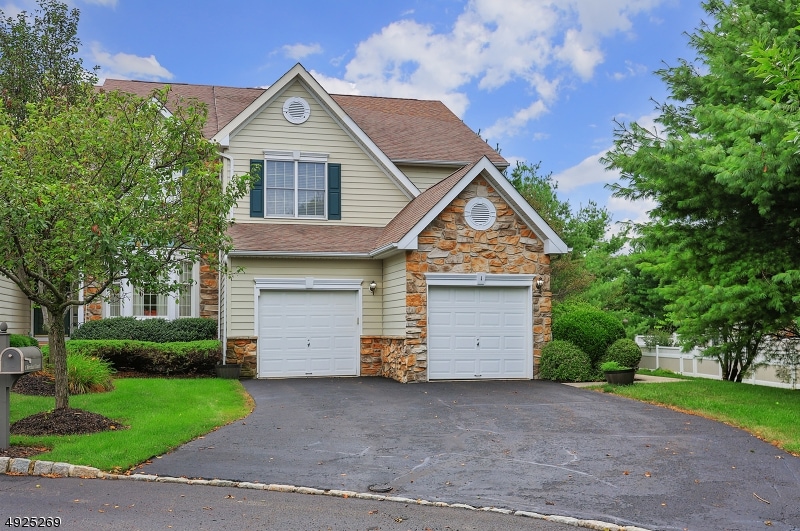 1 Merchant Ct, Basking Ridge, NJ 07920 - photo 1