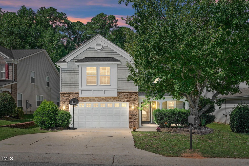 205 Georgetown Drive_JRKnowles_Photograp