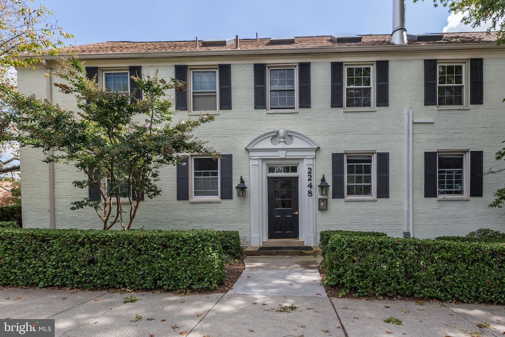 2248 Washington Ave unit 101, Silver Spring, MD 20910 - photo 1