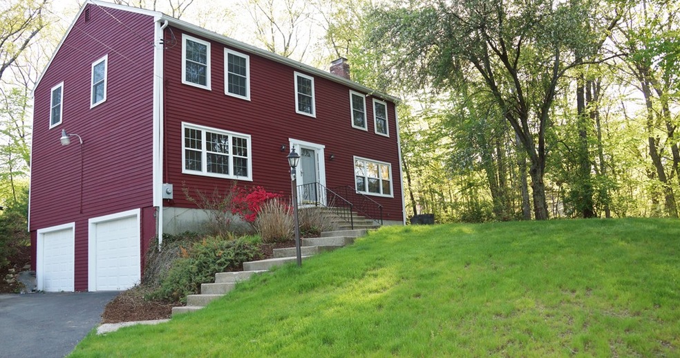 369 Central St, Milford, MA 01757 - photo 1