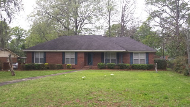 437 N Audubon Dr, Albany, GA 31707 - photo 1