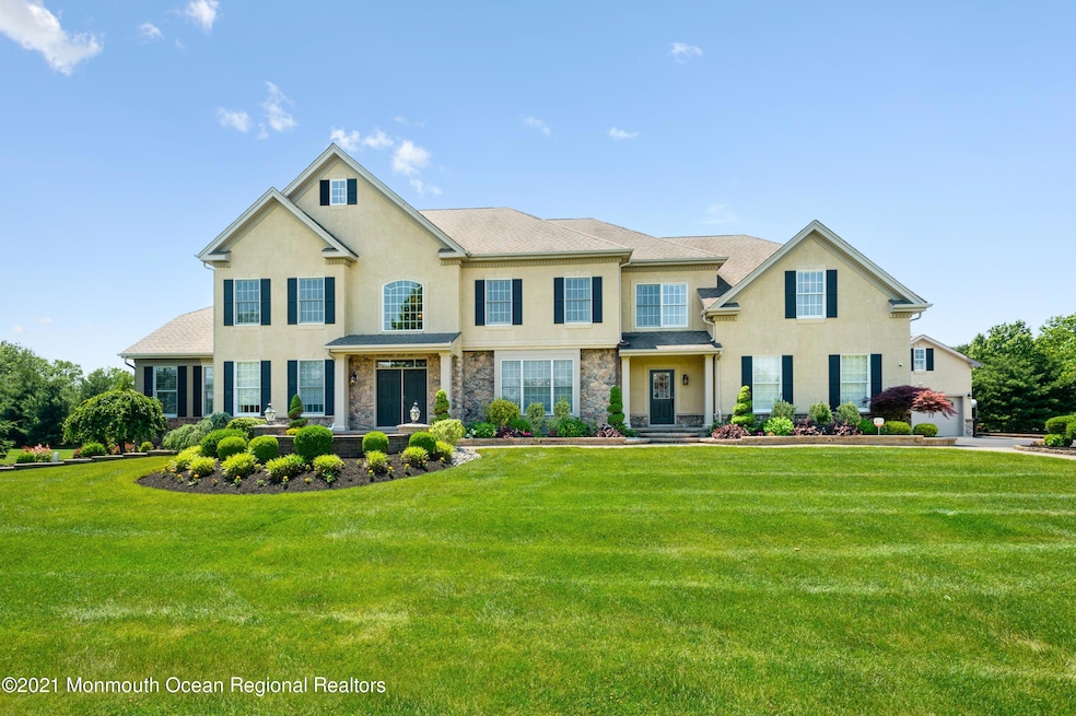 01_20RidgeviewWay_57_FrontView_HiRes