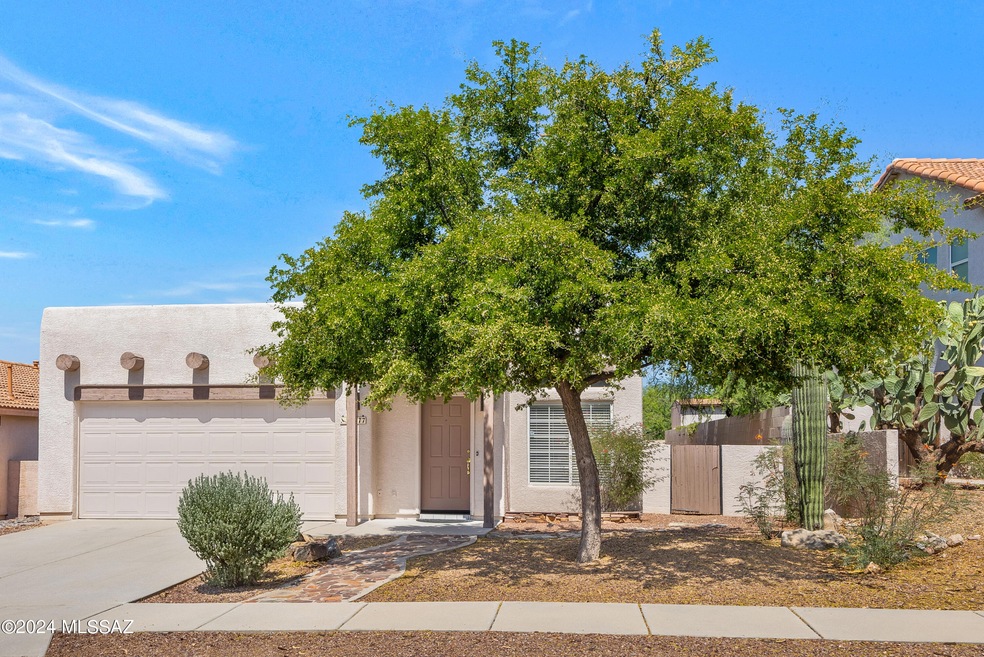 12277 N Brightridge Dr