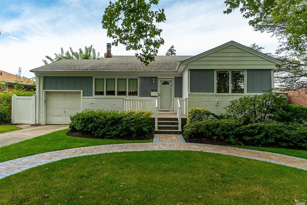 262-09 Grand Central Pkwy, Flushing, NY 11362 - photo 1