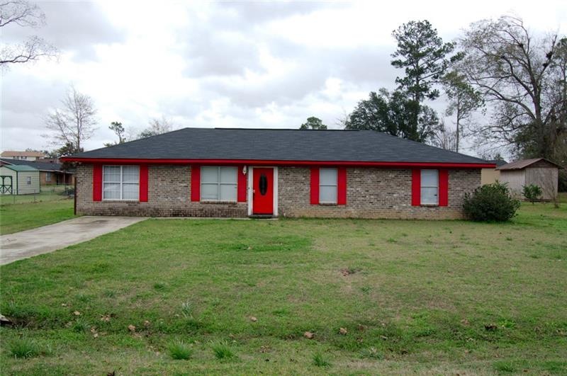 202 Gatewood Dr, Albany, GA 31705 - photo 1