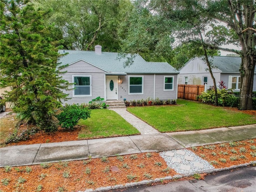 1311 14th St N, Saint Petersburg, FL 33705 - photo 1