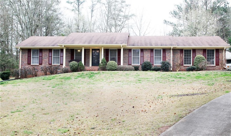 1800 Holmes Dr SW, Conyers, GA 30094 - photo 1
