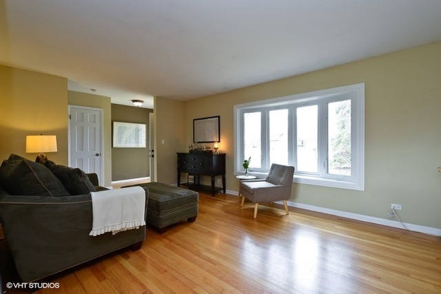 28W621 Douglas Rd, Naperville, IL 60564 - photo 1